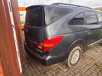 Ssangyong - rodius - personenauto - afbeelding 16 van  19