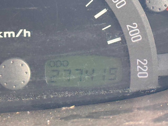 Ssangyong - rodius - personenauto - afbeelding 18 van  22