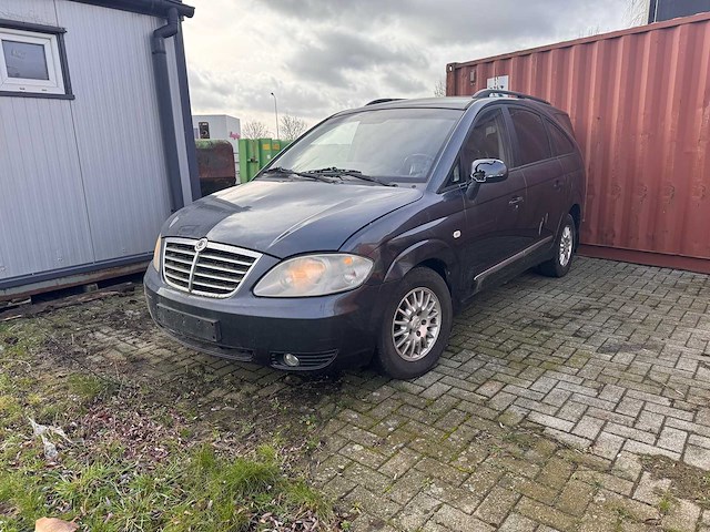 Ssangyong - rodius - personenauto - afbeelding 1 van  22