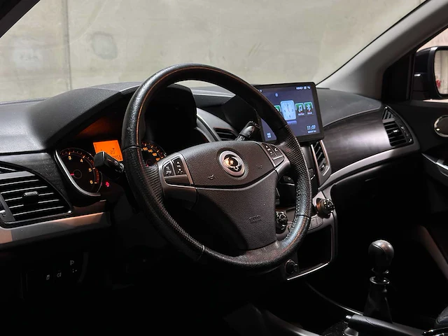 Ssangyong korando 2.0 e3 quartz 2wd 148pk 2014, xh-518-b - afbeelding 13 van  55