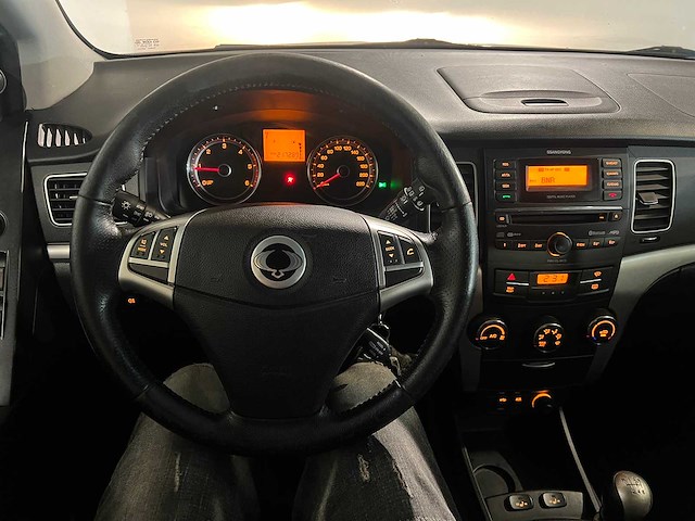 Ssangyong korando 2.0 xdi quartz 4wd, 5-zrb-33 - afbeelding 7 van  21