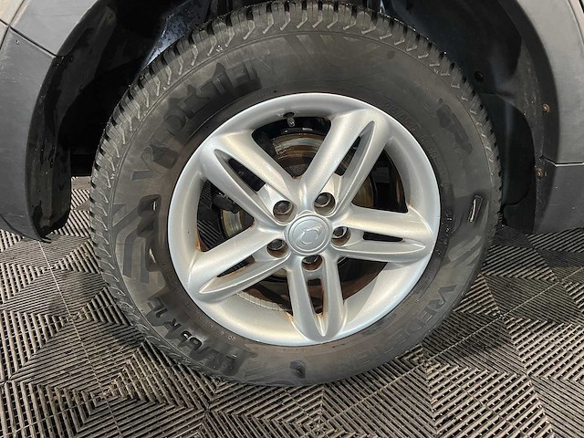Ssangyong korando 2.0 xdi quartz 4wd, 5-zrb-33 - afbeelding 17 van  21