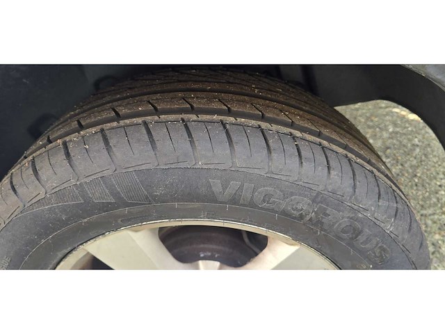 Ssangyong rexton personenauto (grijs kenteken) - afbeelding 15 van  15