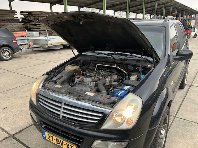 Ssangyong rexton rx 270 xdi s bedrijfswagen - afbeelding 9 van  25