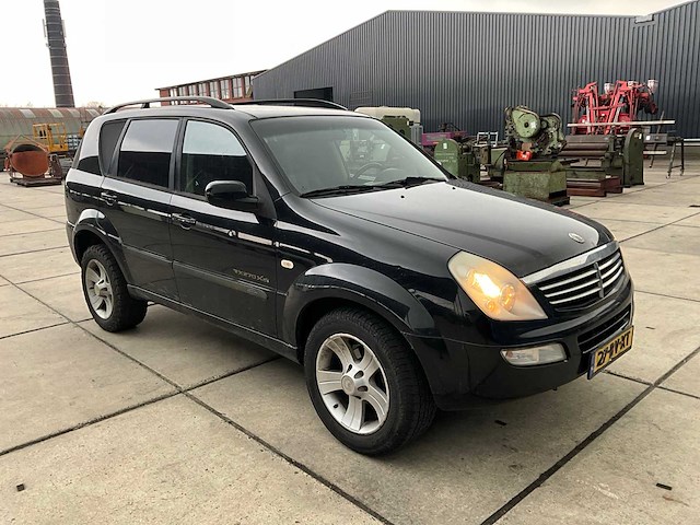 Ssangyong rexton rx 270 xdi s bedrijfswagen - afbeelding 10 van  25