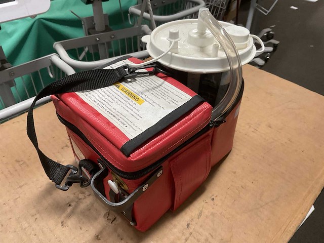 Sscor inc. s-scort iii aspirator pump - afbeelding 5 van  7