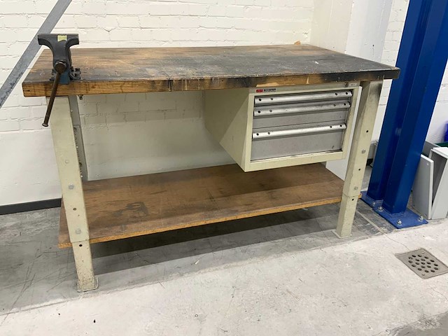 Ssi schäfer werkbank met heuer front bankschroef - afbeelding 1 van  7