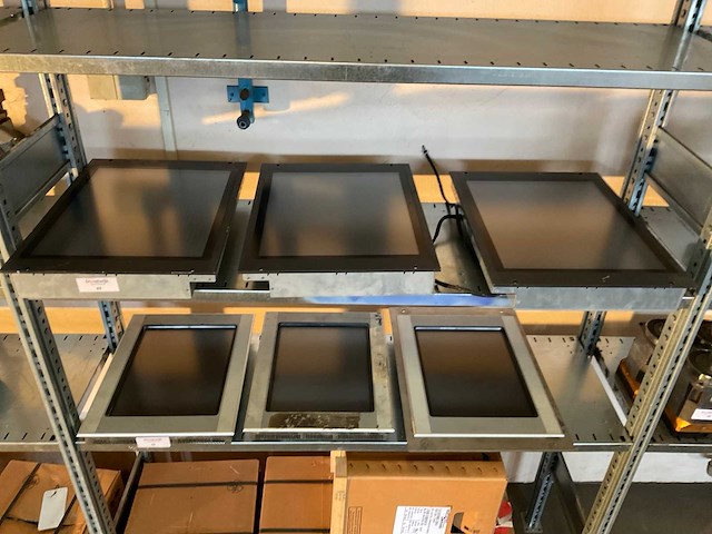 S&t flatman en00-00s001-01 inbouw monitor (3x) - afbeelding 1 van  4