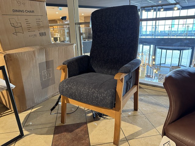 Sta-op stoel, blauw stof, elektrisch verstelbaar - afbeelding 2 van  4