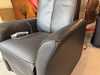 Sta-op stoel, zwart leder, elektrisch verstelbaar - afbeelding 4 van  4