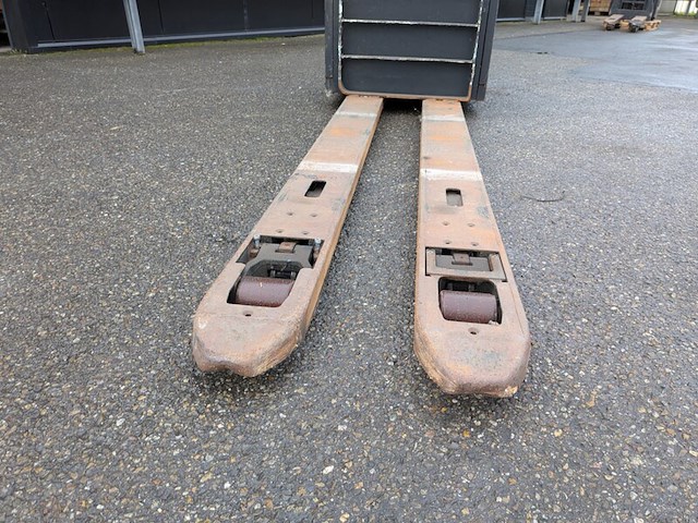 Sta-pompwagen, bt, lpe240, 2012 - afbeelding 4 van  15