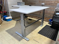 Sta-zit bureau elektrisch. - afbeelding 1 van  4
