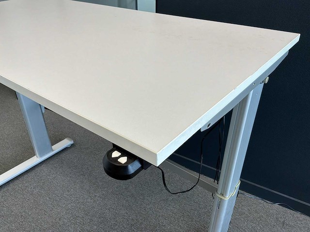Sta-zit bureau - afbeelding 4 van  5