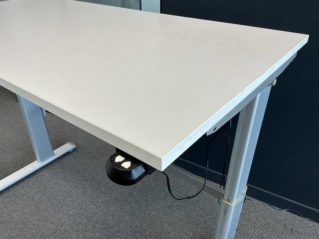 Sta-zit bureau - afbeelding 4 van  5
