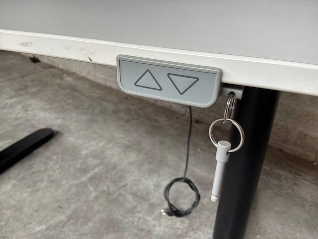Sta/ zit-bureautafel - afbeelding 6 van  9