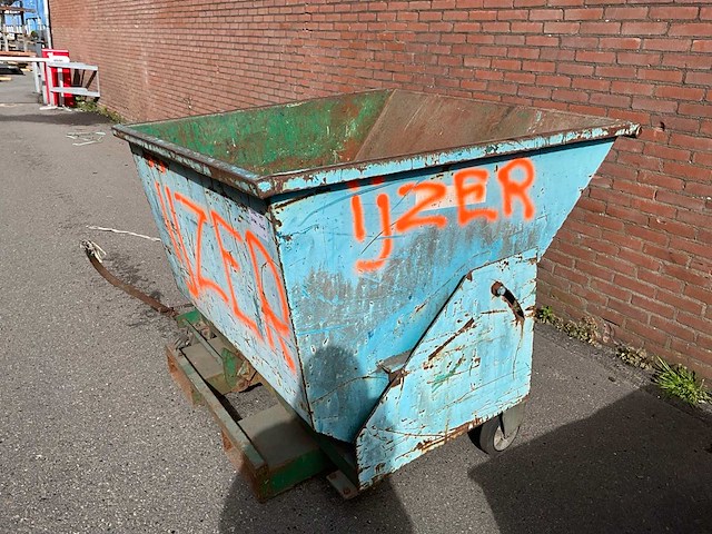 Staal afvalcontainer 1350x1350x1200 mm - afbeelding 3 van  6