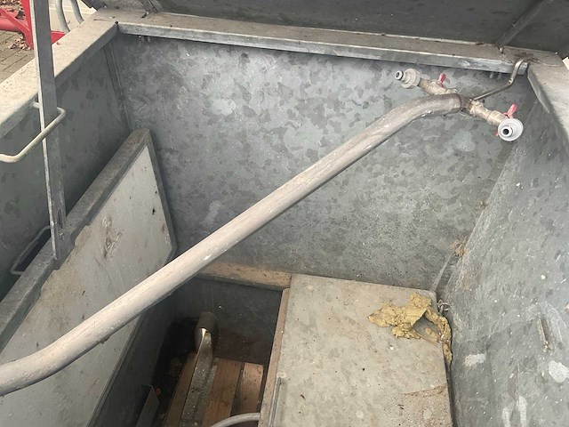 Staal bouwwaterput - afbeelding 3 van  3