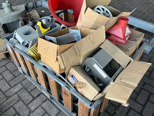 Staal frame en koppelingen - afbeelding 4 van  4