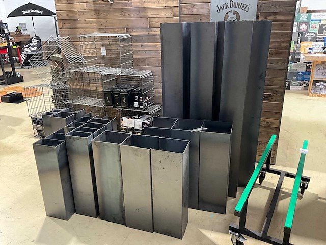 Staal koker divers (31x) - afbeelding 1 van  5