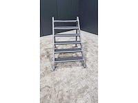 Staal trap - afbeelding 2 van  3