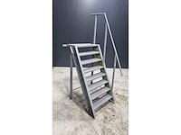 Staal trap - afbeelding 1 van  2