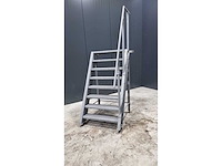 Staal trap - afbeelding 2 van  2