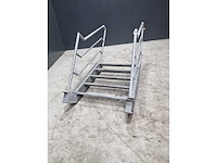 Staal trap - afbeelding 1 van  1