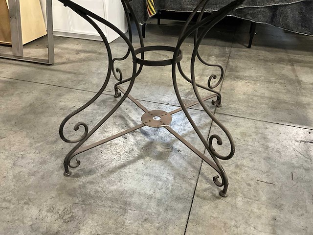 Staal tuintafel - afbeelding 3 van  3