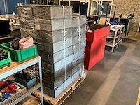 Staal vintage magazijnbak - afbeelding 5 van  5