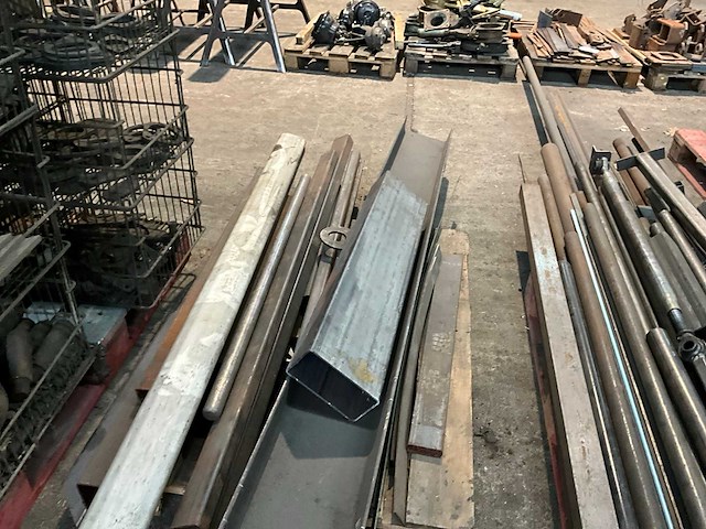 Staal - afbeelding 6 van  7