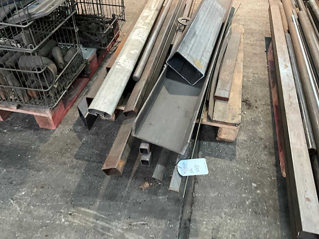 Staal - afbeelding 7 van  7