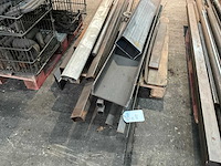 Staal - afbeelding 7 van  7