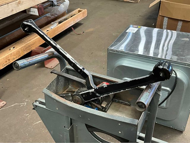 Staalband omsnoerwagen - afbeelding 5 van  8