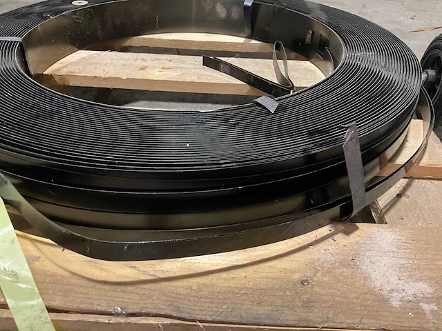 Staalbandset v.v. haspel, apparaat en staalband - afbeelding 3 van  4