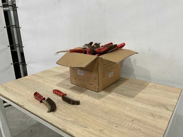 Staalborstels - afbeelding 2 van  5