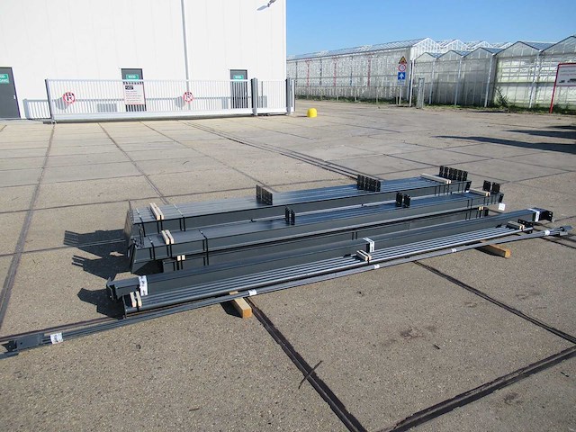 Staalconstructie 10 x 20 meter (200m2) - afbeelding 12 van  12