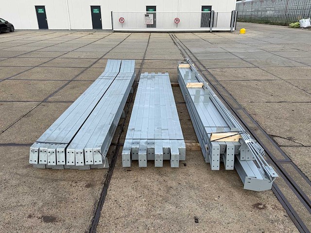 Staalconstructie 10 x 25 meter (250m2) - afbeelding 3 van  13