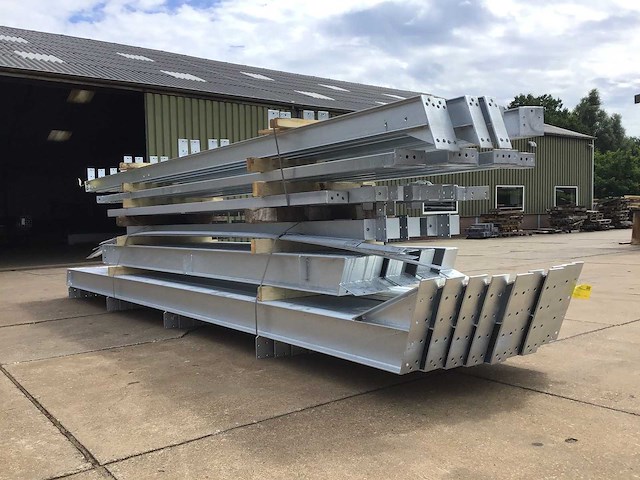 Staalconstructie 11,6x30 meter (ca. 348 m2) - afbeelding 2 van  4