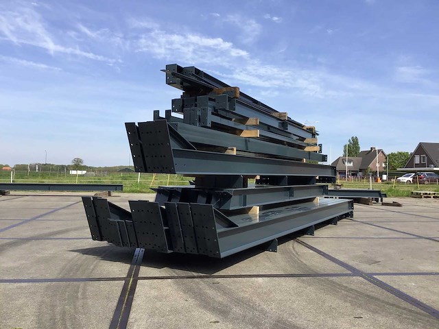 Staalconstructie 11,6x40 meter (ca. 464 m2) - afbeelding 3 van  8