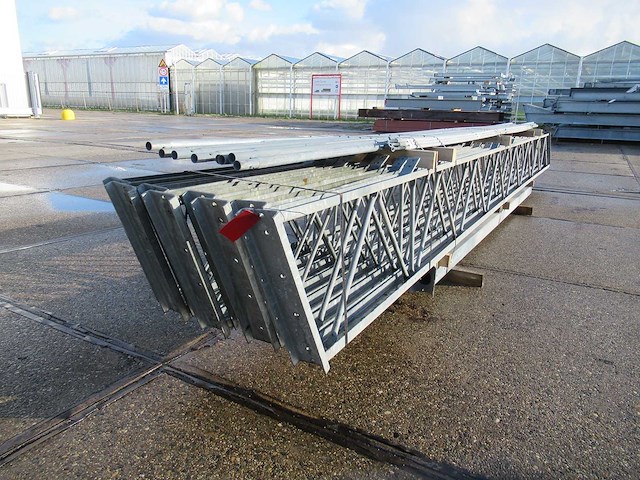 Staalconstructie 12.25 x 12.00 meter (147m2) - afbeelding 10 van  10