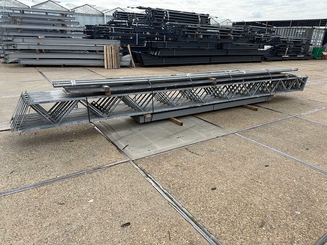 Staalconstructie 12.80 x 20.00 meter (256m2) - afbeelding 11 van  13