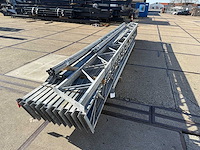 Staalconstructie 12.80 x 24.00 meter (307m2) - afbeelding 2 van  11