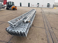 Staalconstructie 12.80 x 28.00 meter (358m2) - afbeelding 2 van  12