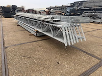 Staalconstructie 12.80 x 28.00 meter (358m2) - afbeelding 8 van  12