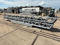 Staalconstructie 12.80 x 32.00 meter (410m2) - afbeelding 8 van  13
