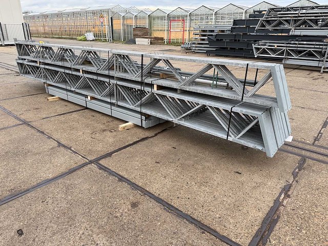 Staalconstructie 12.80 x 32.00 meter (410m2) - afbeelding 8 van  11