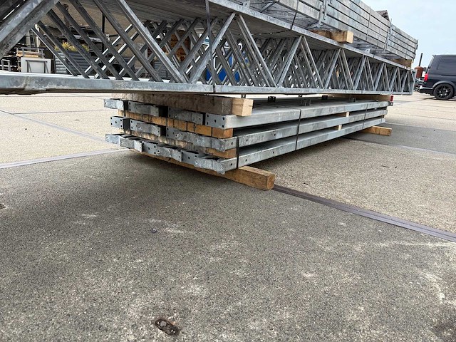 Staalconstructie 12.80 x 32.00 meter (410m2) - afbeelding 7 van  9
