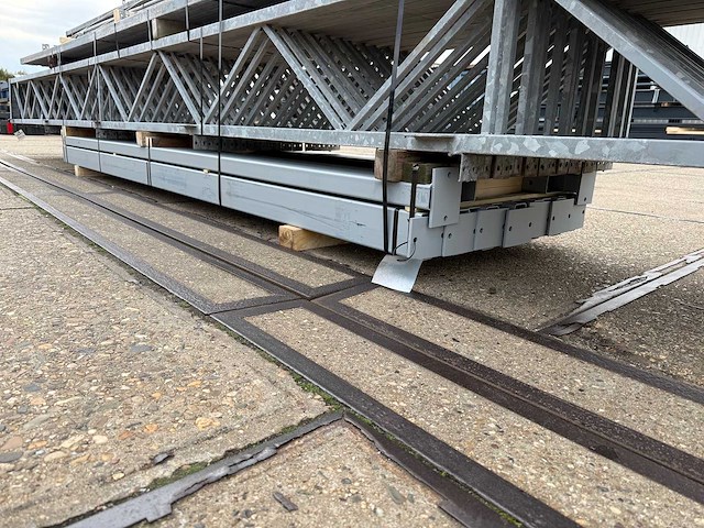 Staalconstructie 12.80 x 32.00 meter (410m2) - afbeelding 3 van  11