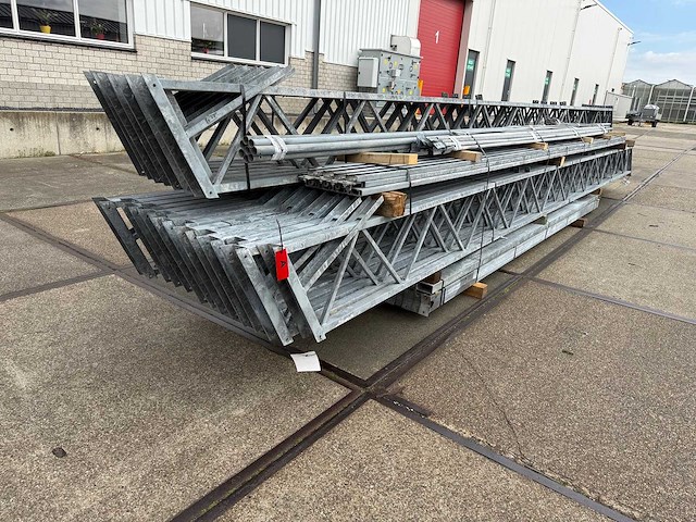 Staalconstructie 12.80 x 40.00 meter (512m2) - afbeelding 1 van  11