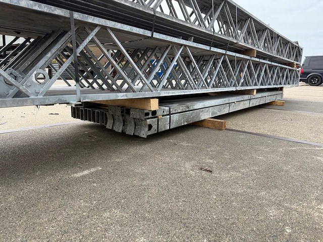 Staalconstructie 12.80 x 40.00 meter (512m2) - afbeelding 9 van  11